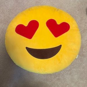 Plush Heart eye emoji pillow